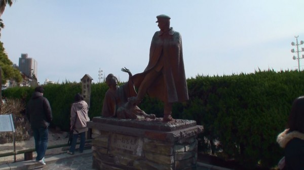 寛一お宮