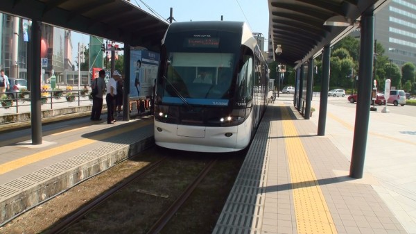 富山ライトレール
