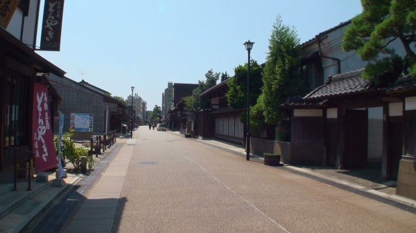 岩瀬浜の街並み
