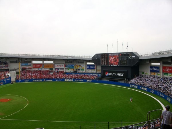 赤はカーブファン